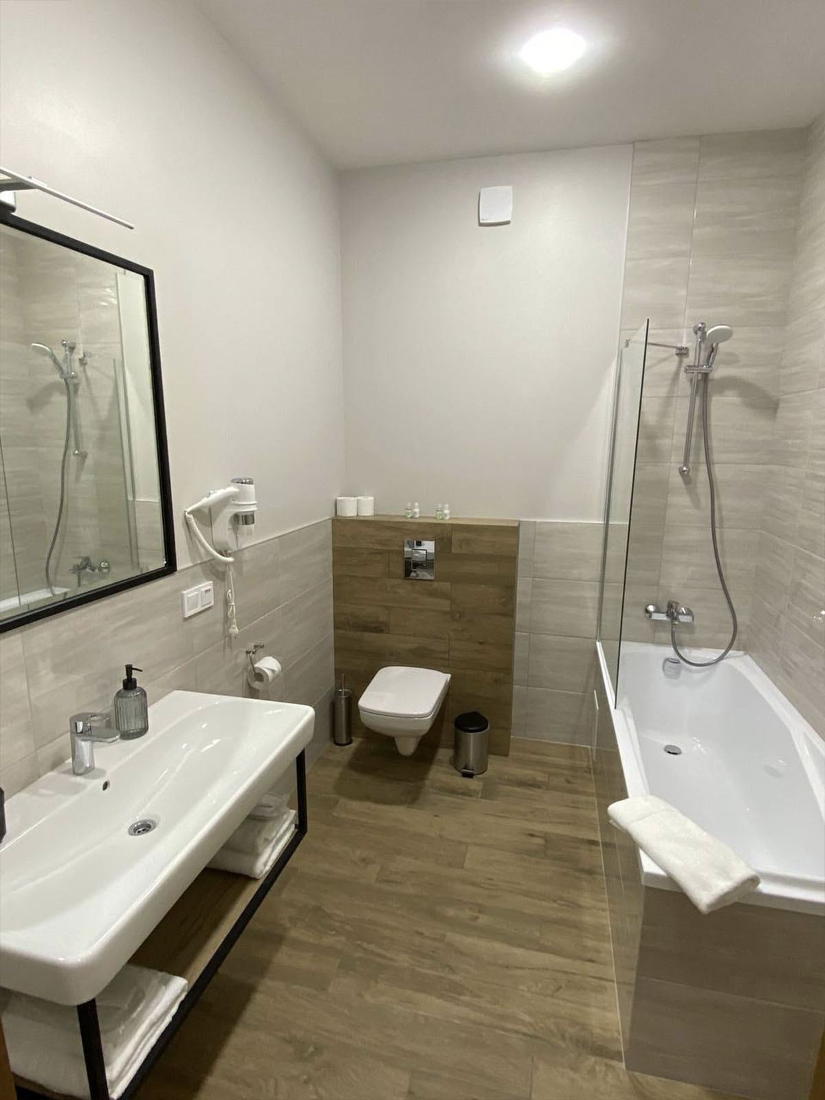 room209_11